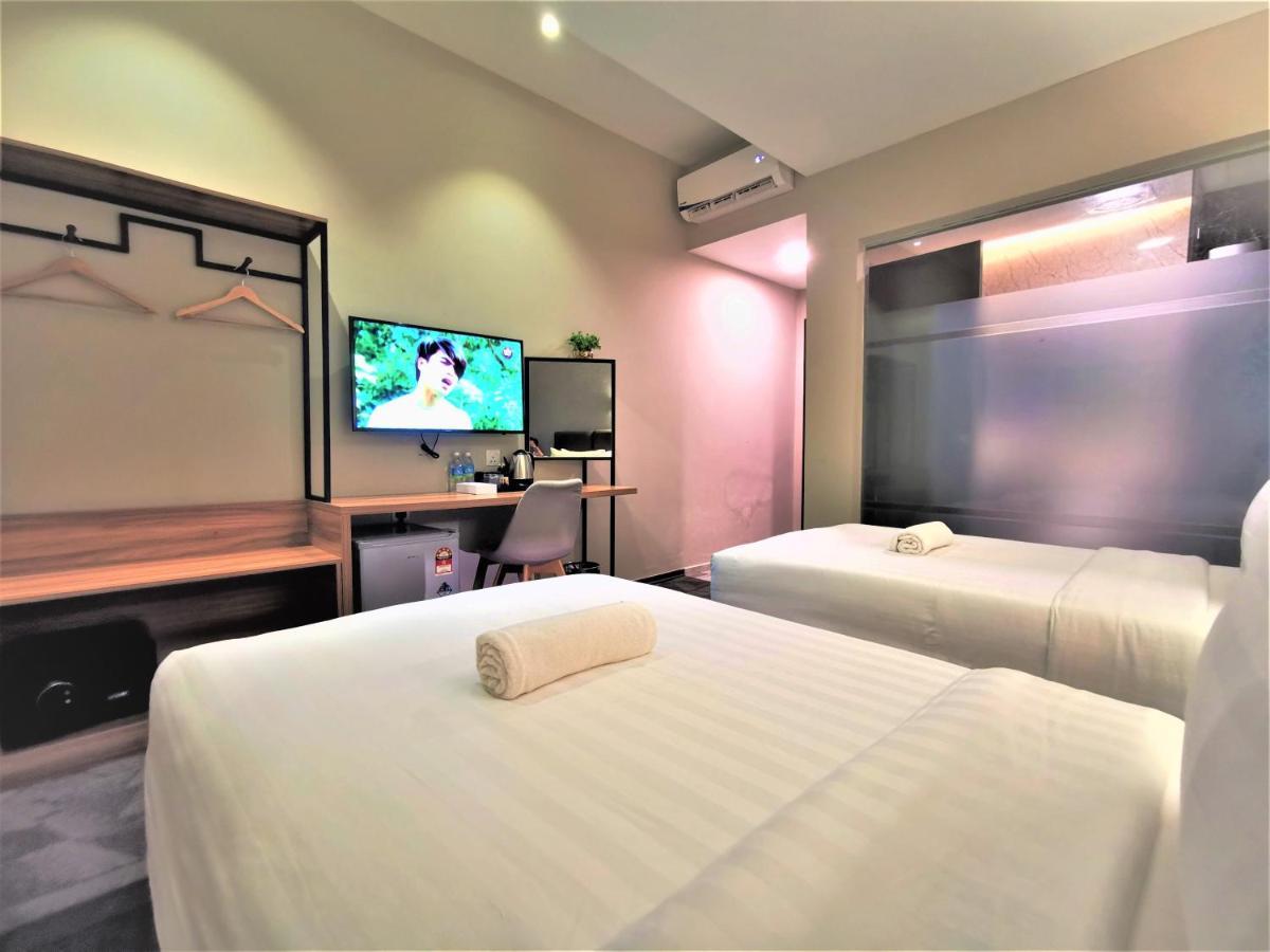 Prestigo Hotel - Johor Bharu Джохор-Бару Екстер'єр фото
