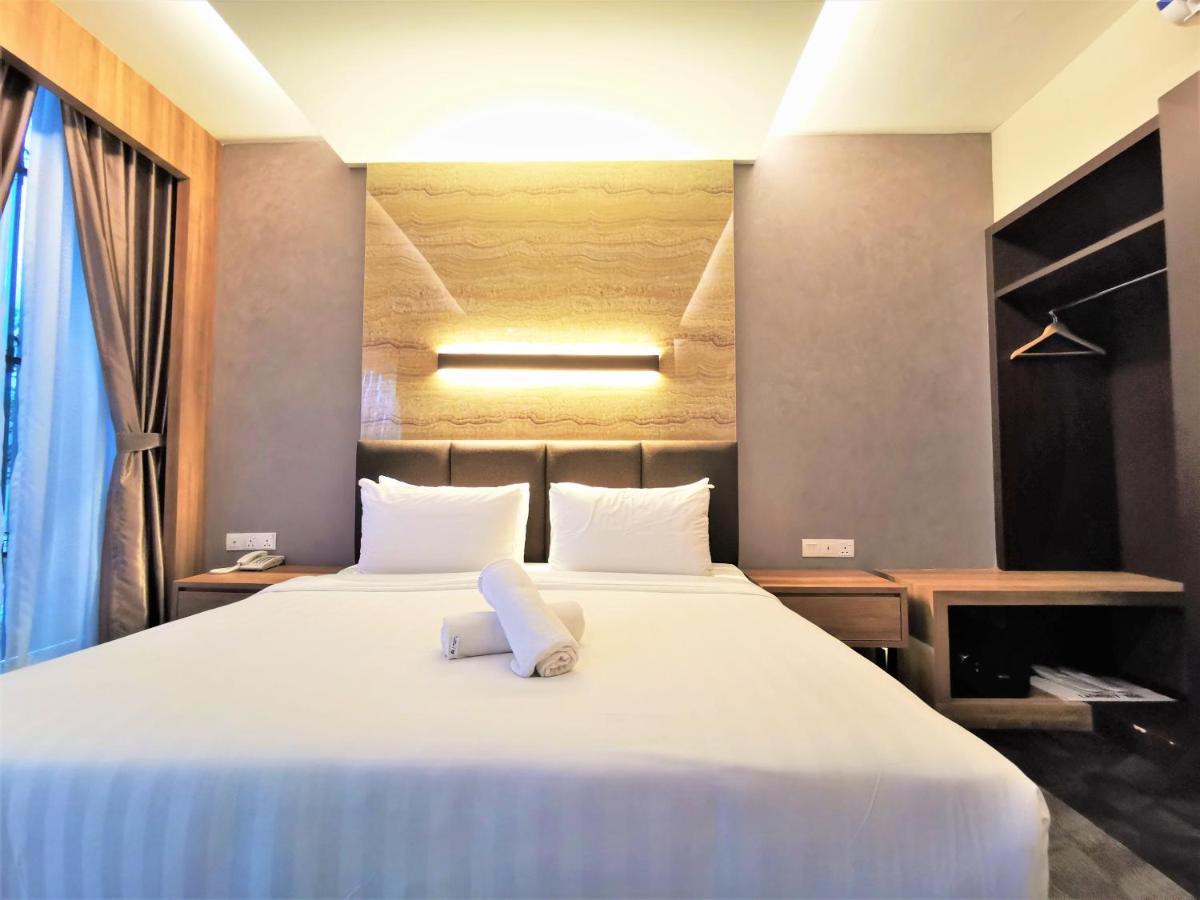 Prestigo Hotel - Johor Bharu Джохор-Бару Екстер'єр фото