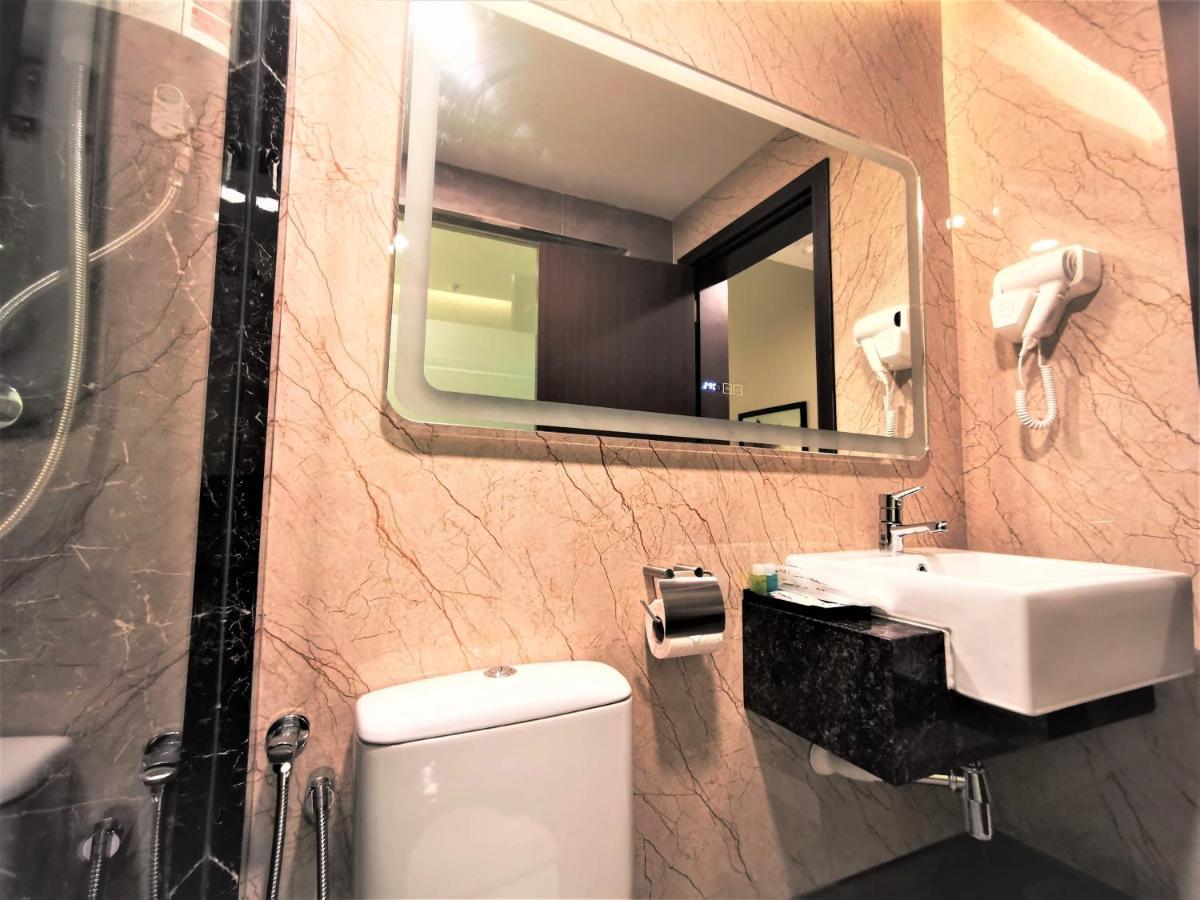 Prestigo Hotel - Johor Bharu Джохор-Бару Екстер'єр фото