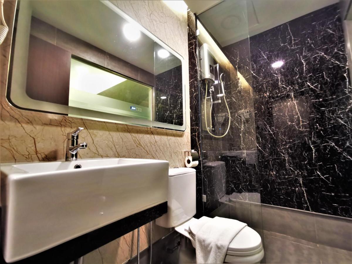 Prestigo Hotel - Johor Bharu Джохор-Бару Екстер'єр фото