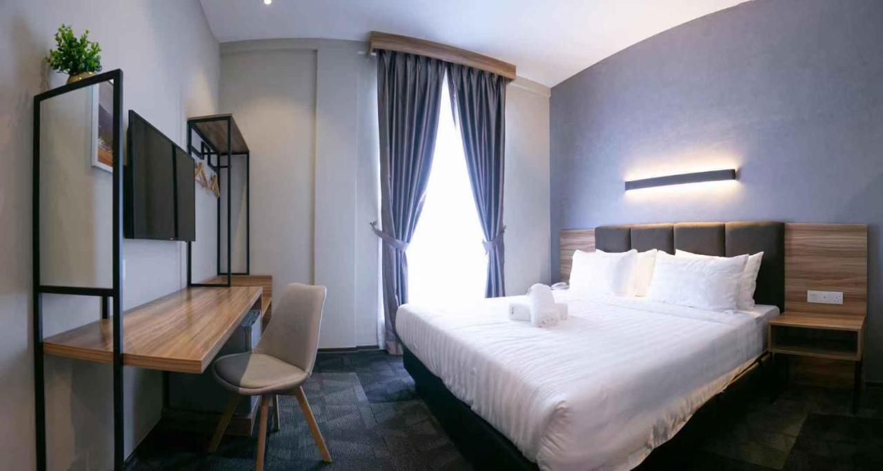 Prestigo Hotel - Johor Bharu Джохор-Бару Екстер'єр фото