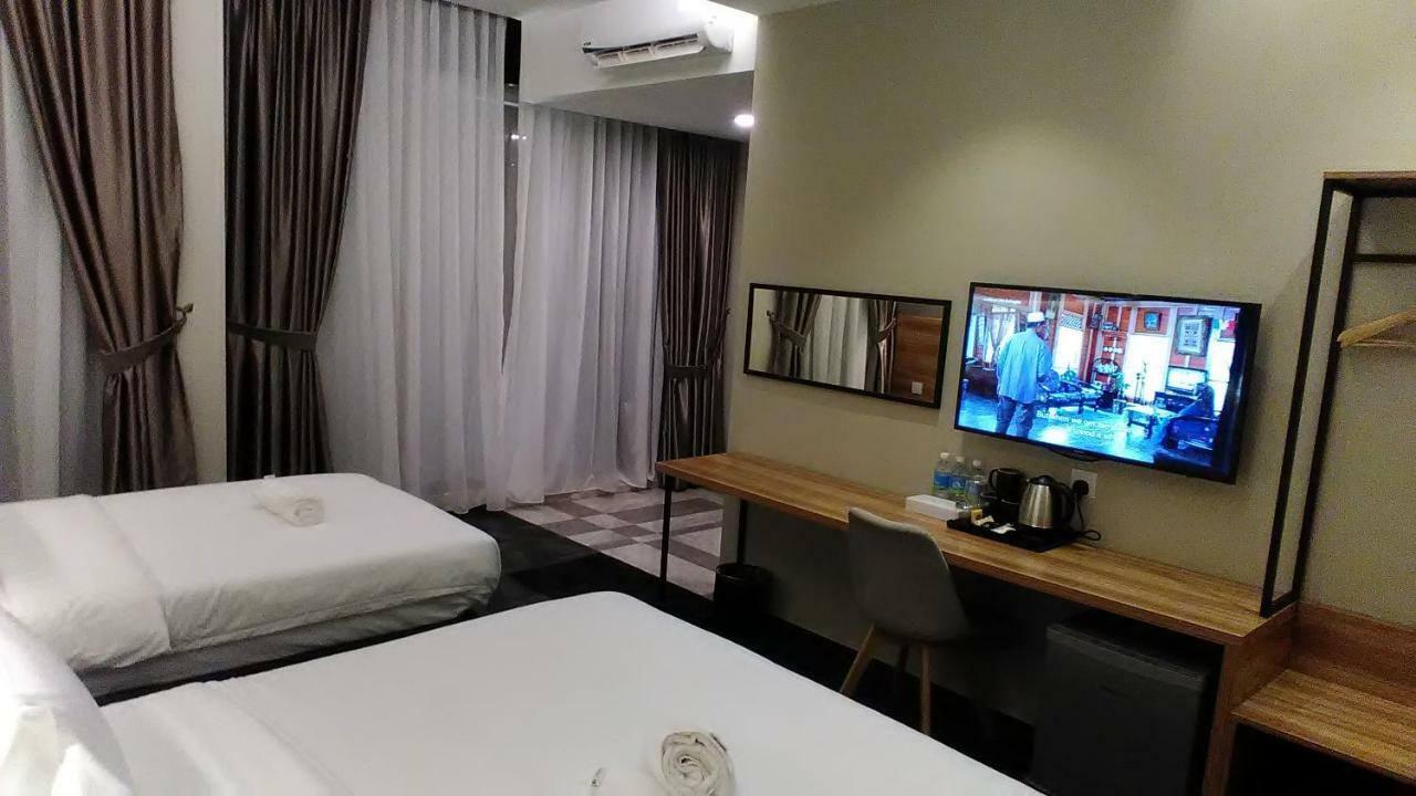Prestigo Hotel - Johor Bharu Джохор-Бару Екстер'єр фото